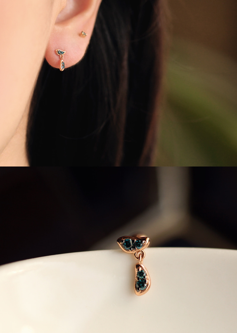 SingleㆍBlue Diamond Demanche Piercing 18K 낱개ㆍ블루 다이아몬드 디망쉬 피어싱