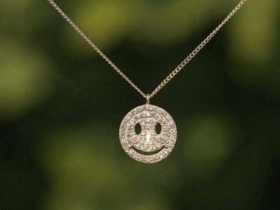 Cognac Diamond Smile Necklace 18K 꼬냑 다이아몬드 스마일 목걸이