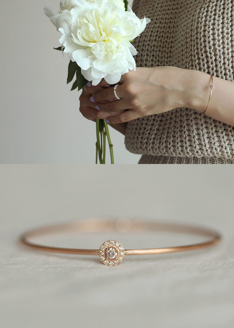 Cognac Diamond Flower Hollow Bangle Bracelet 18K 꼬냑 다이아몬드 꽃 할로우 뱅글 팔찌