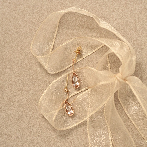 Pear Rose Quartz Dangle Earrings 18K 물방울 로즈 쿼츠 달랑 귀걸이